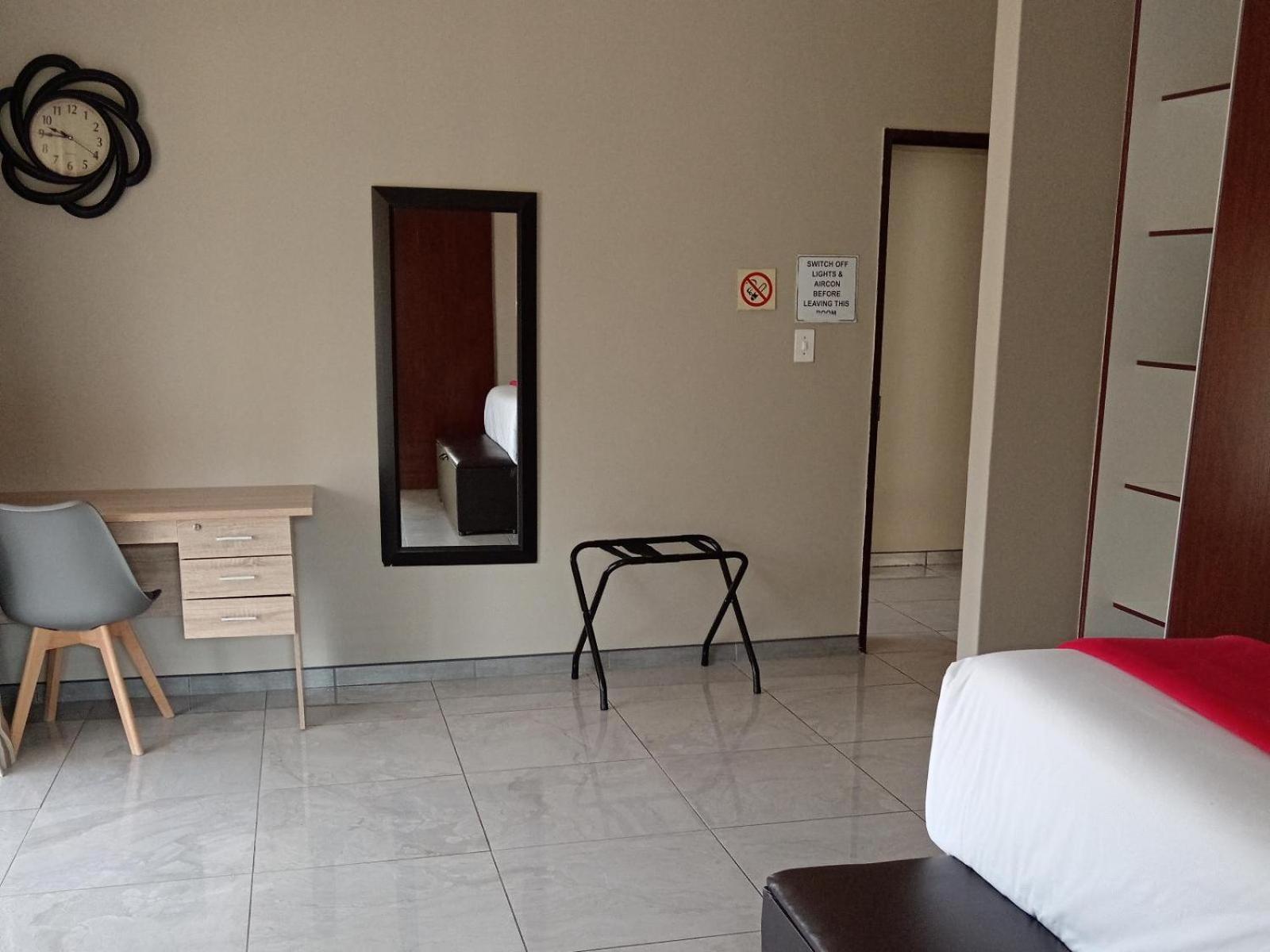 Khutso Boutique Hotel هازيفيو الغرفة الصورة